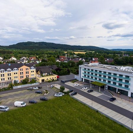 Rebhan'S Business Und Wellness Hotel Neukenroth Bagian luar foto