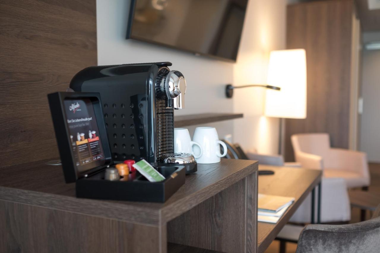 Rebhan'S Business Und Wellness Hotel Neukenroth Bagian luar foto