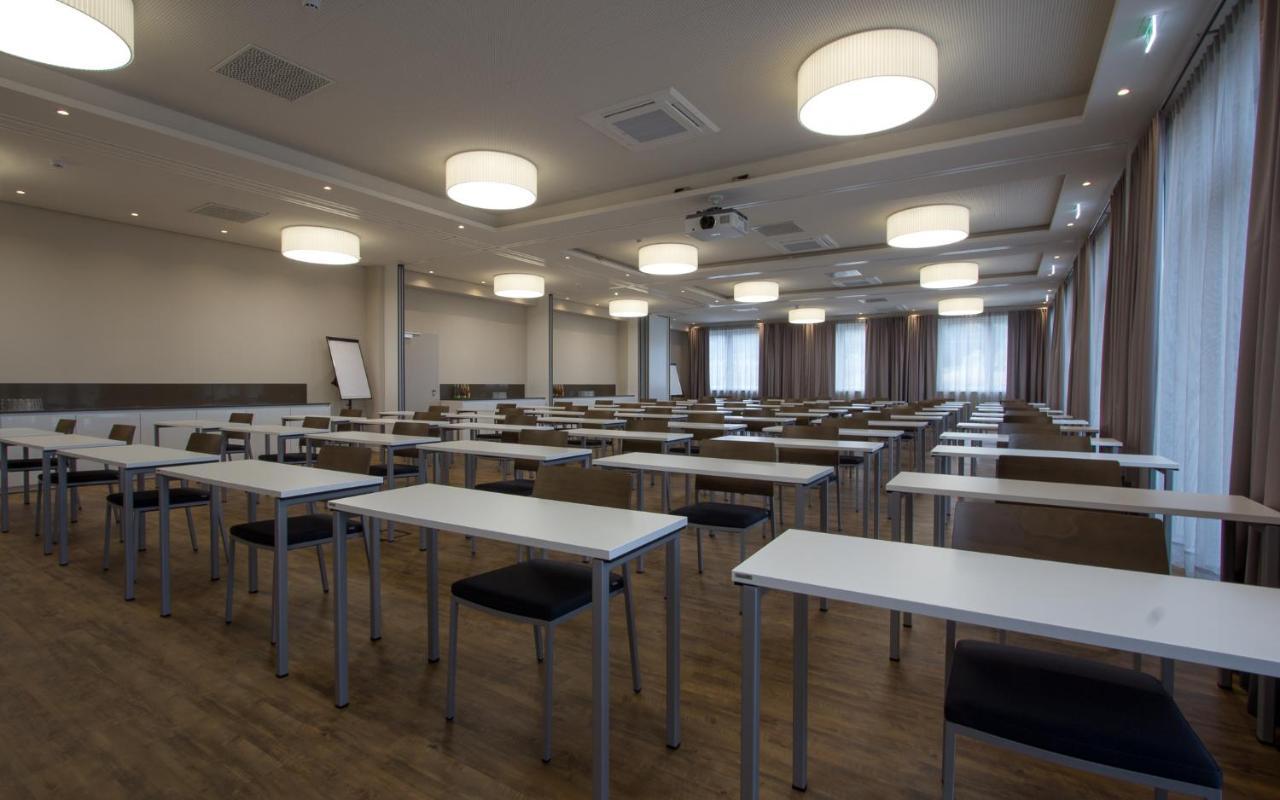 Rebhan'S Business Und Wellness Hotel Neukenroth Bagian luar foto